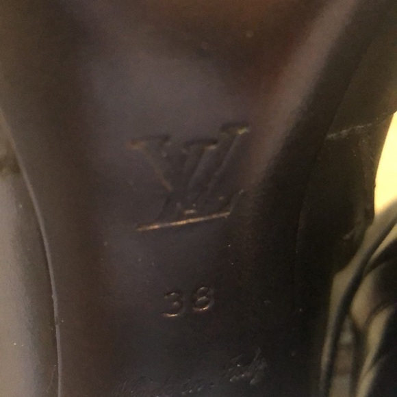 Louis Vuitton Black Heeled Booties Women's Size 38 in EUC- STUNNING! - Picture 10 of 12